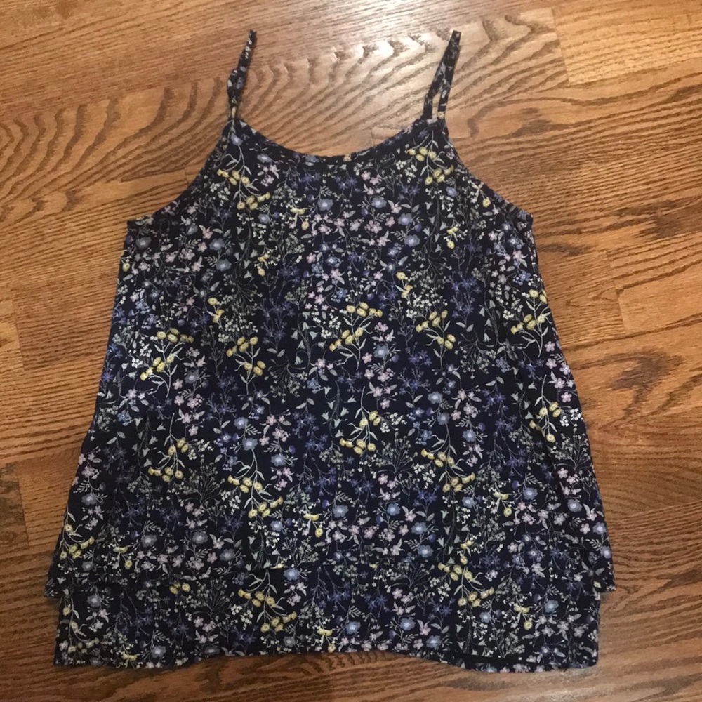 Girls Old Navy top size XL 14